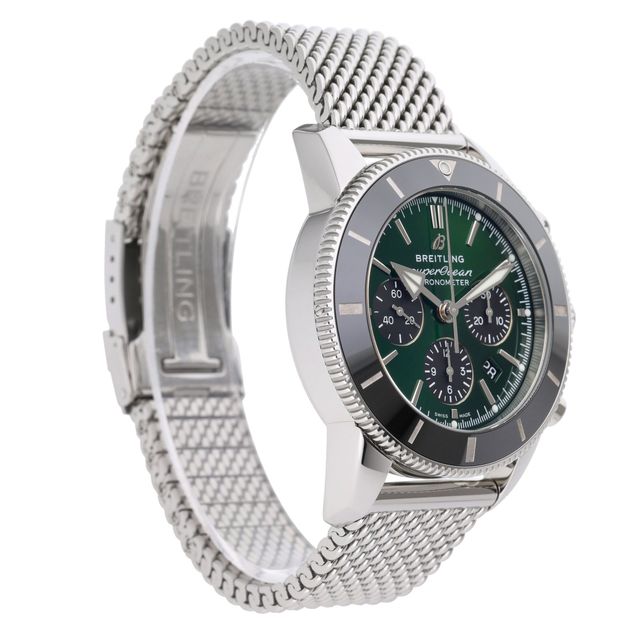 Breitling SuperOcean Heritage B01 Chronograph 44 AB0162 Image 2